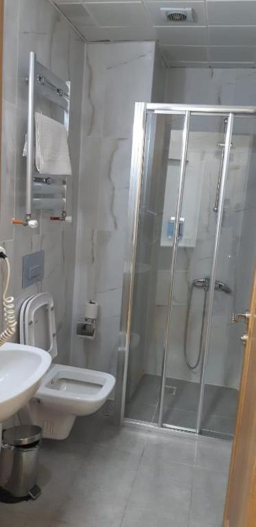 Arya Hotel Истанбул Екстериор снимка